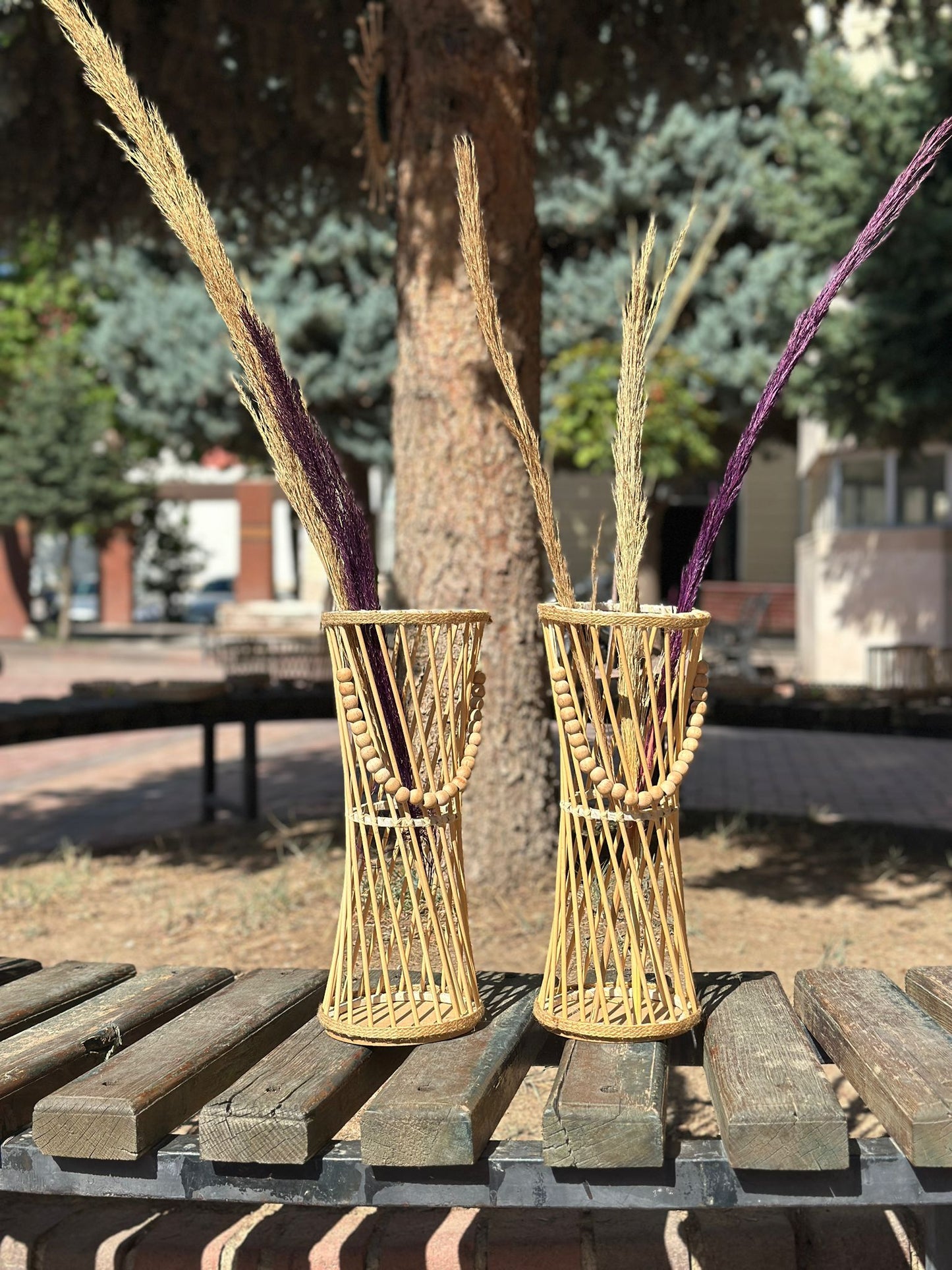 Bambu Çubuklu Ahşap Boncuklu Pampas Vazo