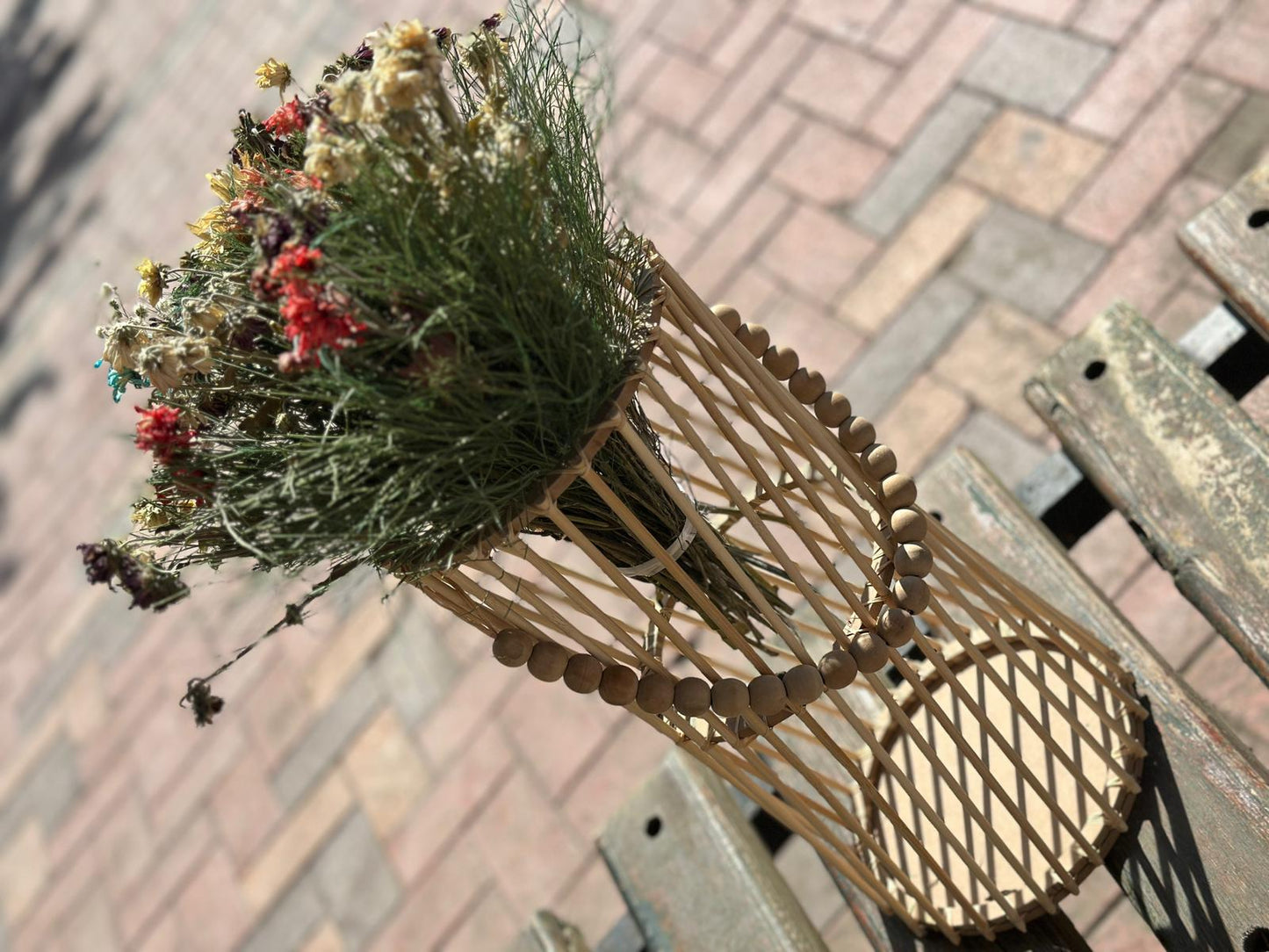 Bambu Çubuklu Ahşap Boncuklu Pampas Vazo