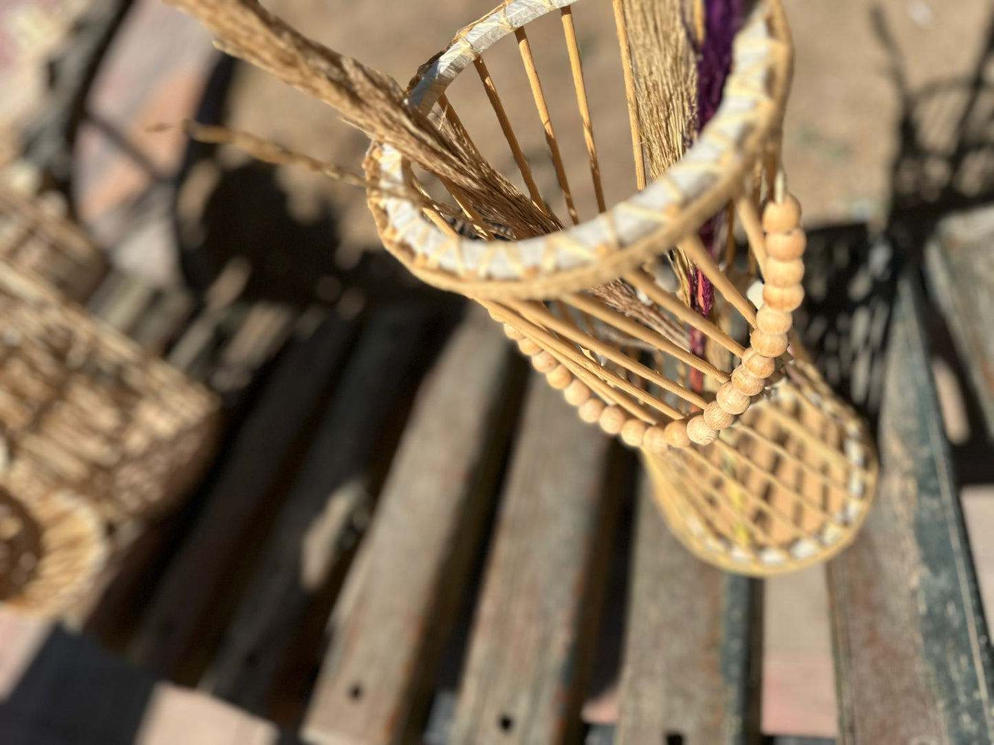 Bambu Çubuklu Ahşap Boncuklu Pampas Vazo